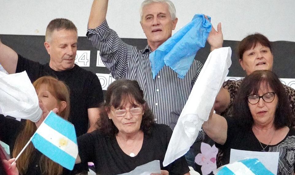 INSTITUTO SARMIENTO CONMEMEMORÓ EL “DÍA DE LA MEMORIA” EN SUS TRES NIVELES